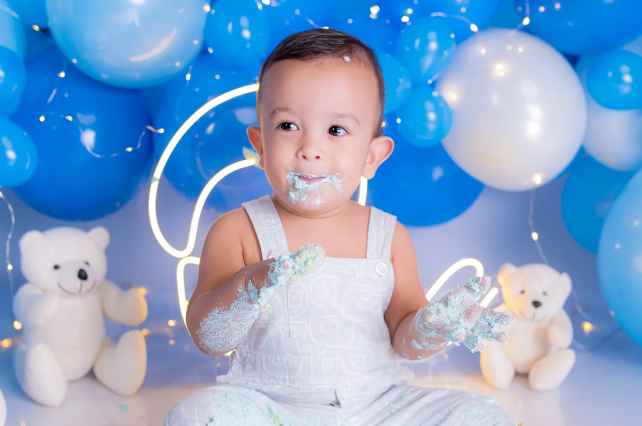 Smash The Cake - Davi